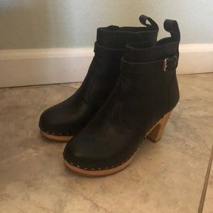 Swedish Hasbeens Leather Ankle Boots
